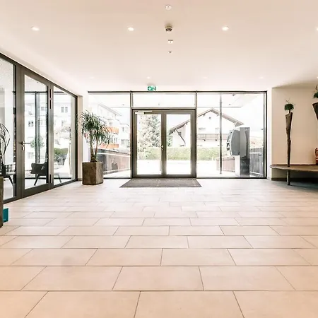 Loomz Living Self-check-in Инсбрук