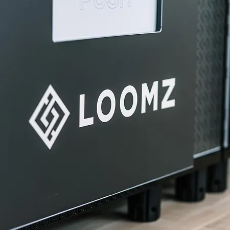 Loomz Living Self-check-in Aparthotel 4*