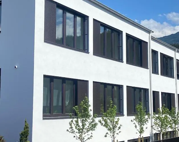 Loomz Living Self-check-in 公寓式酒店 4*