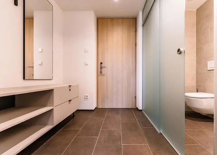 Loomz Living Self-check-in 4*