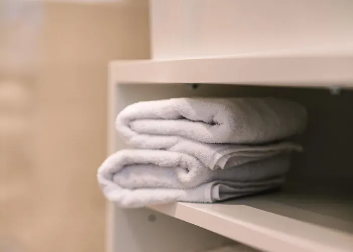 Loomz Living Self-check-in Aparthotel 4*