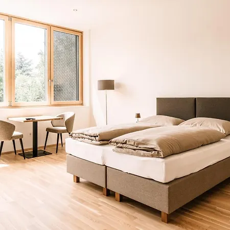 Loomz Living Self-check-in Apartmanhotel 4*